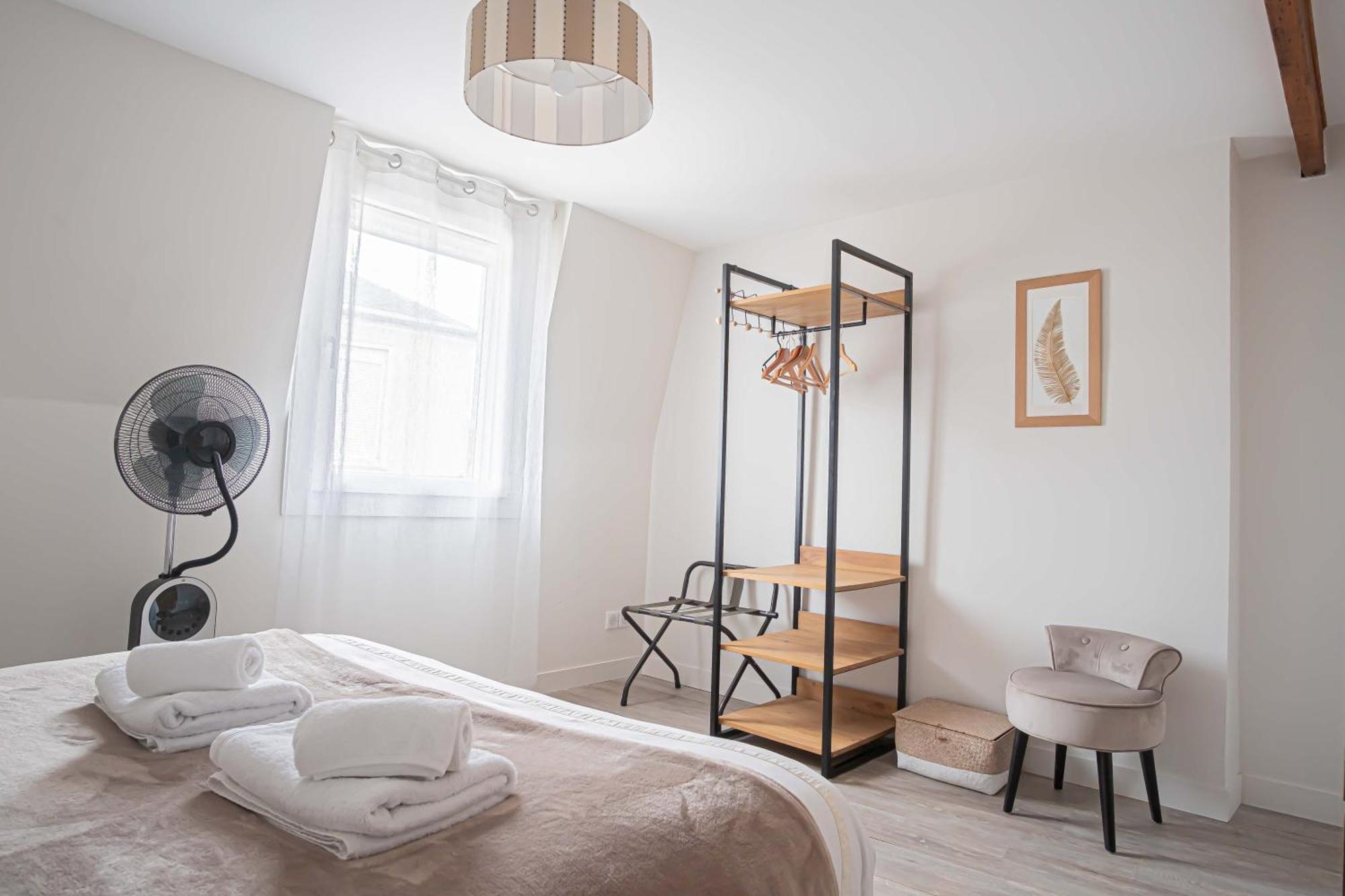 Apartament Triplex Cathedrale Parking Gratuit Reims Zewnętrze zdjęcie